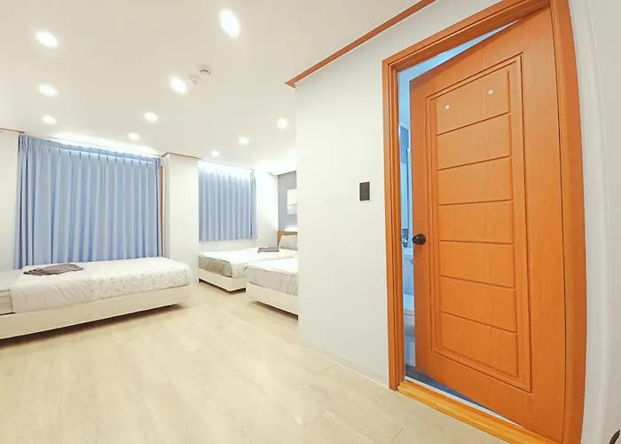 Oyo Rooftop Hostel